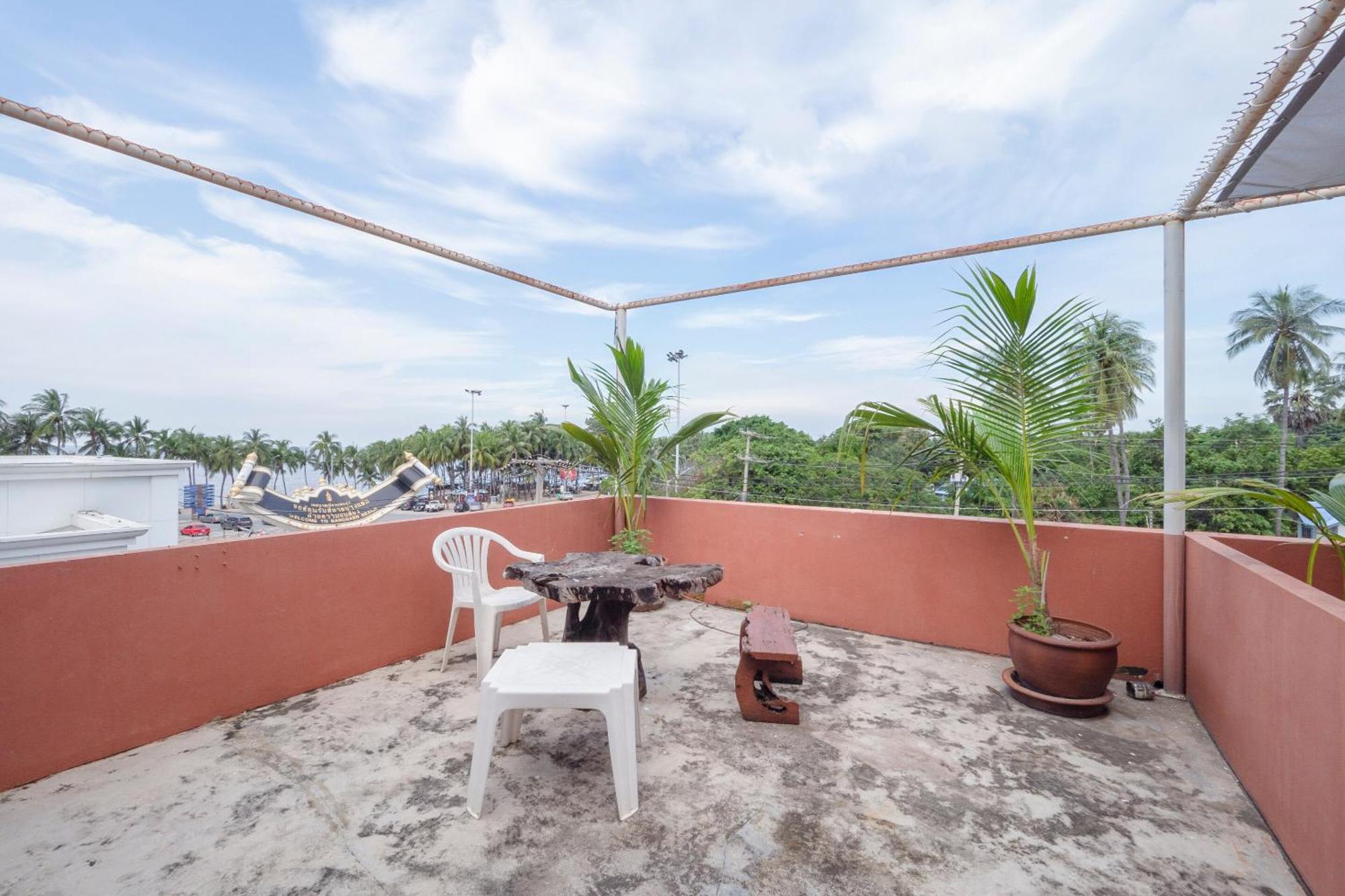 Hotel Oyo 1152 Hongpak Mint Bangsaen Zewnętrze zdjęcie